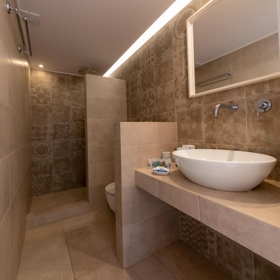To Rantevou Tis Alykis Rooms & Apartments Kimolos Exterior photo